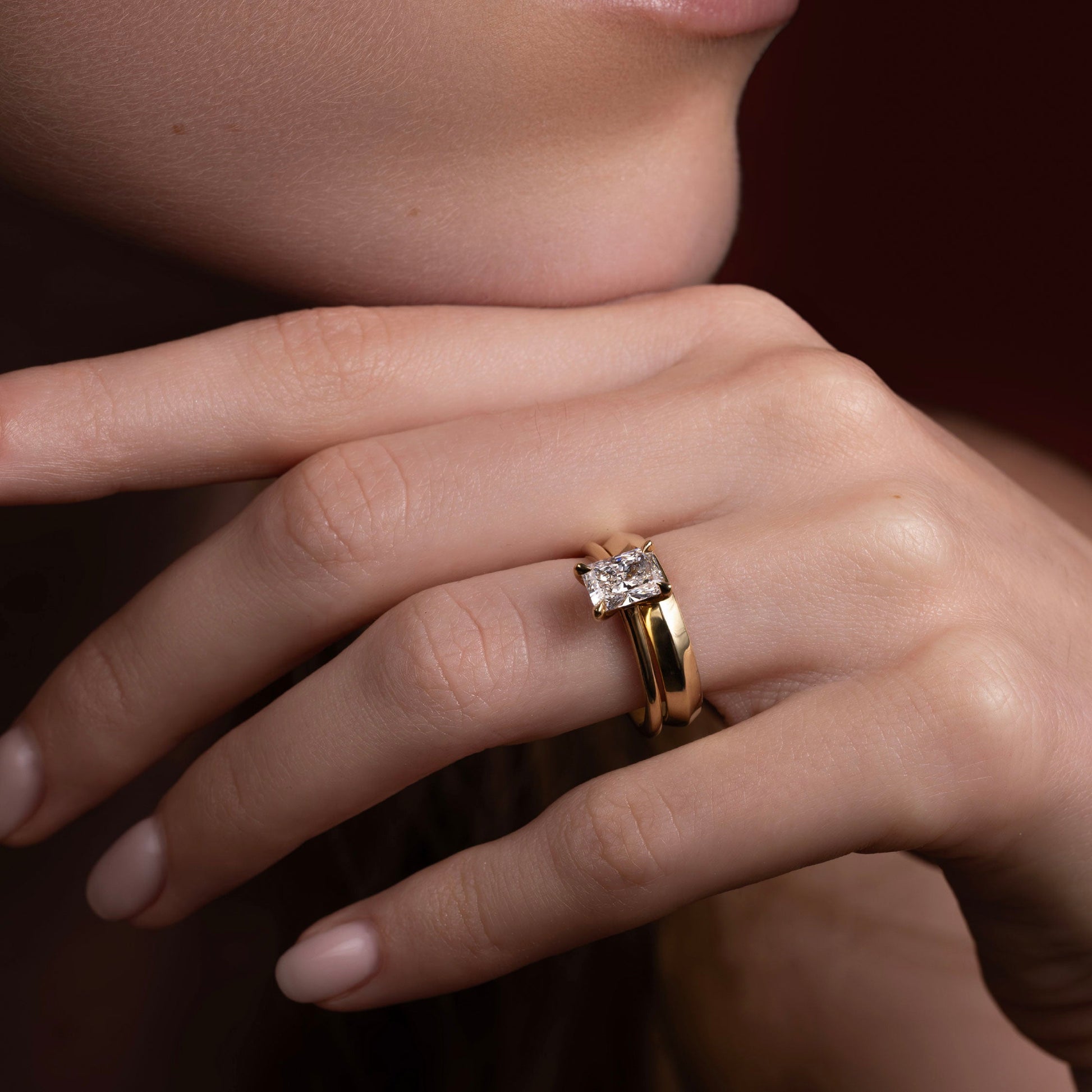 Solitaire-Oval Lab Grown Diamond Engagement Ring