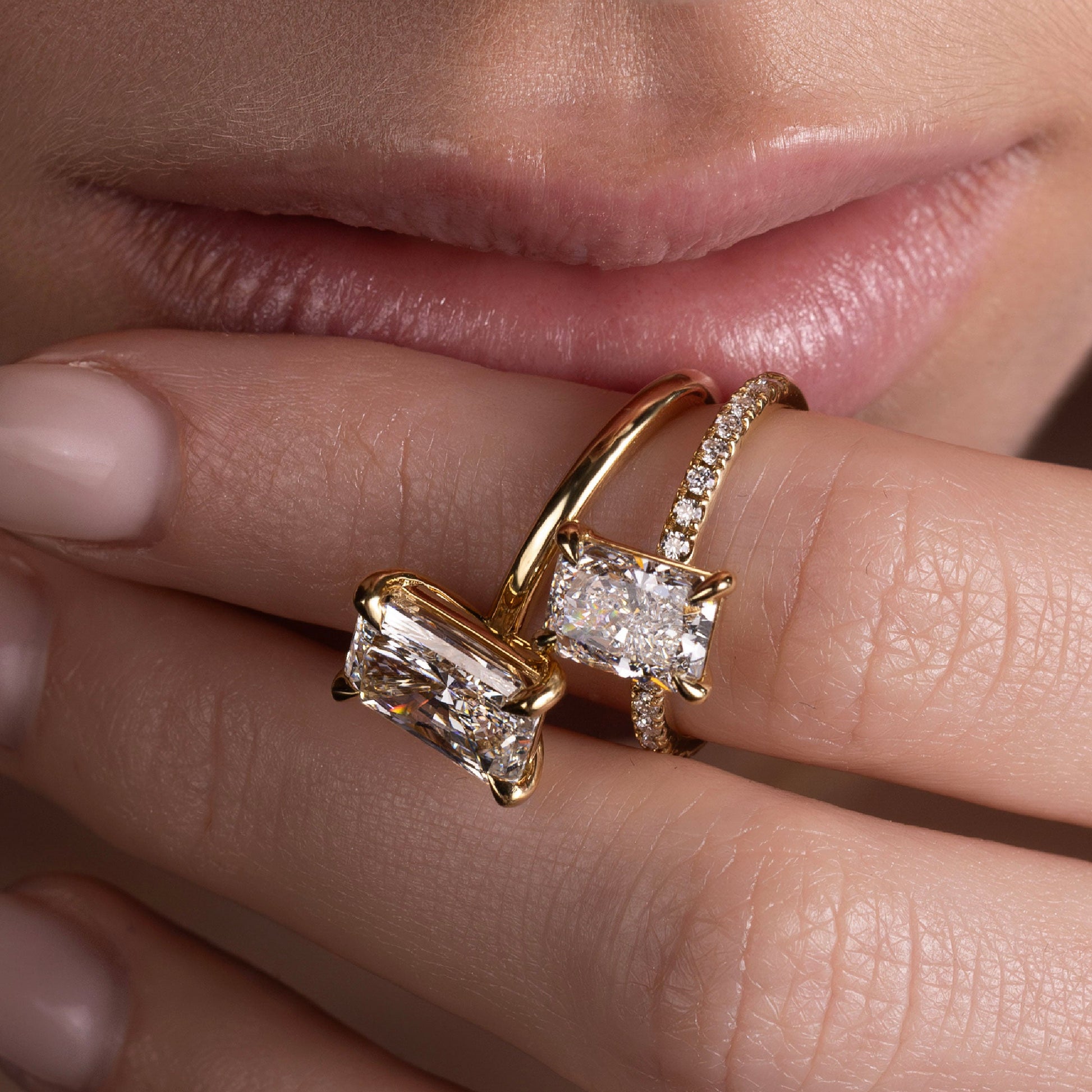 Solitaire-Oval Lab Grown Diamond Engagement Ring