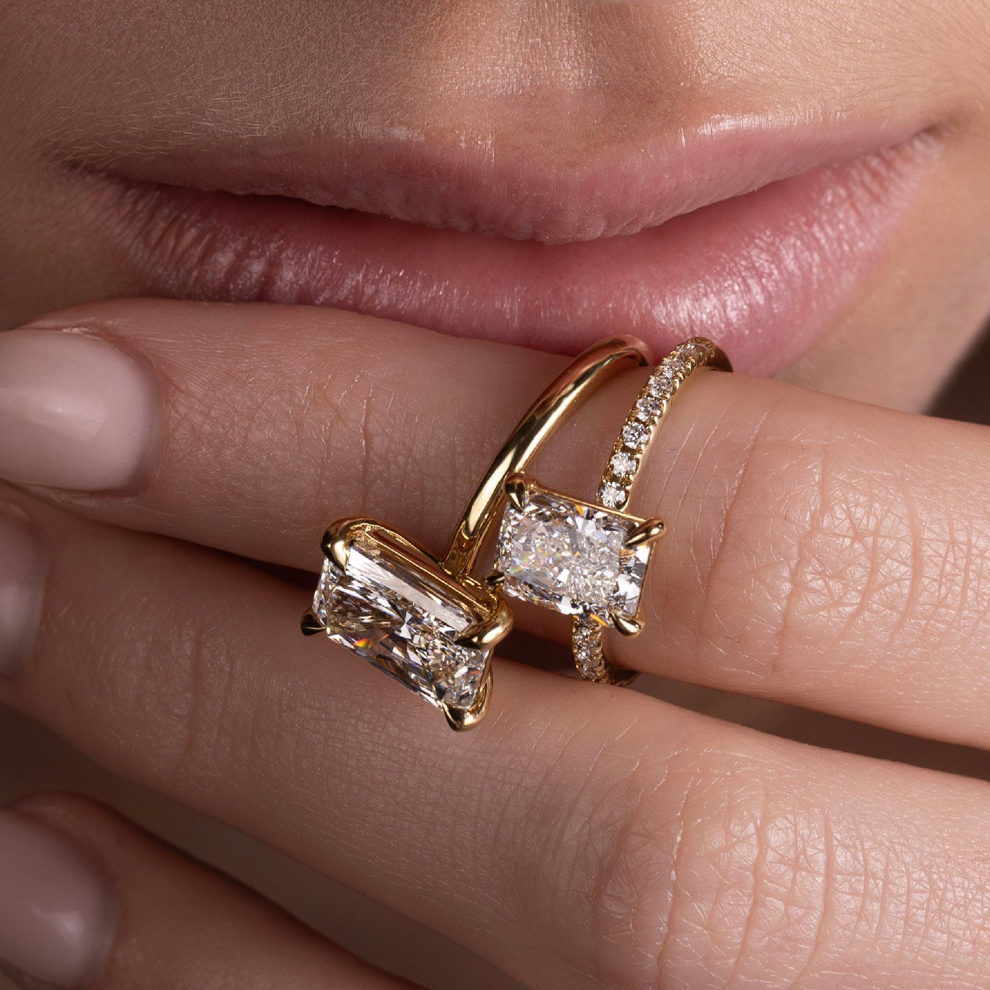 Solitaire-Oval Lab Grown Diamond Engagement Ring