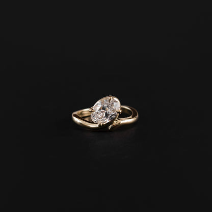 Solitaire-Oval Lab Grown Diamond Engagement Ring