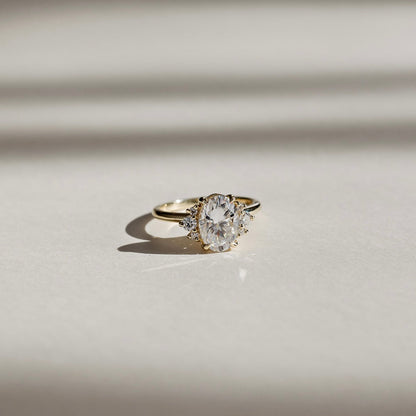 Solitaire-Oval Lab Grown Diamond Engagement Ring