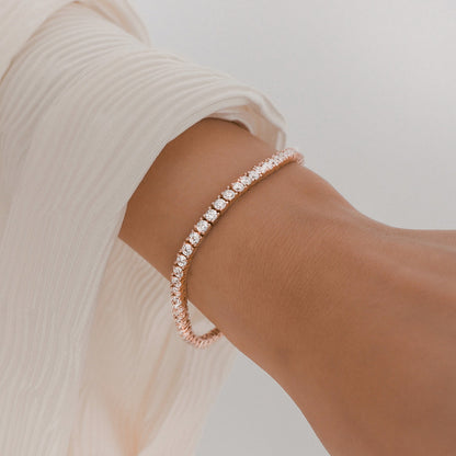 Exquisite 1 TCW Round Lab-Grown Diamond Tennis Bracelet 14