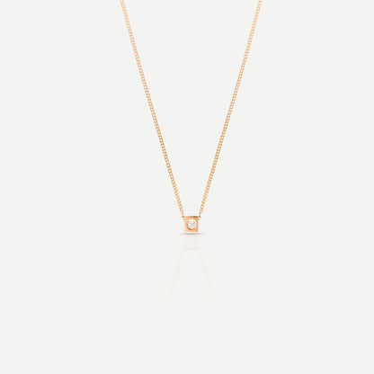 Elegant 0.20 TCW Round Green Topaz Gold Pendant Necklace 13