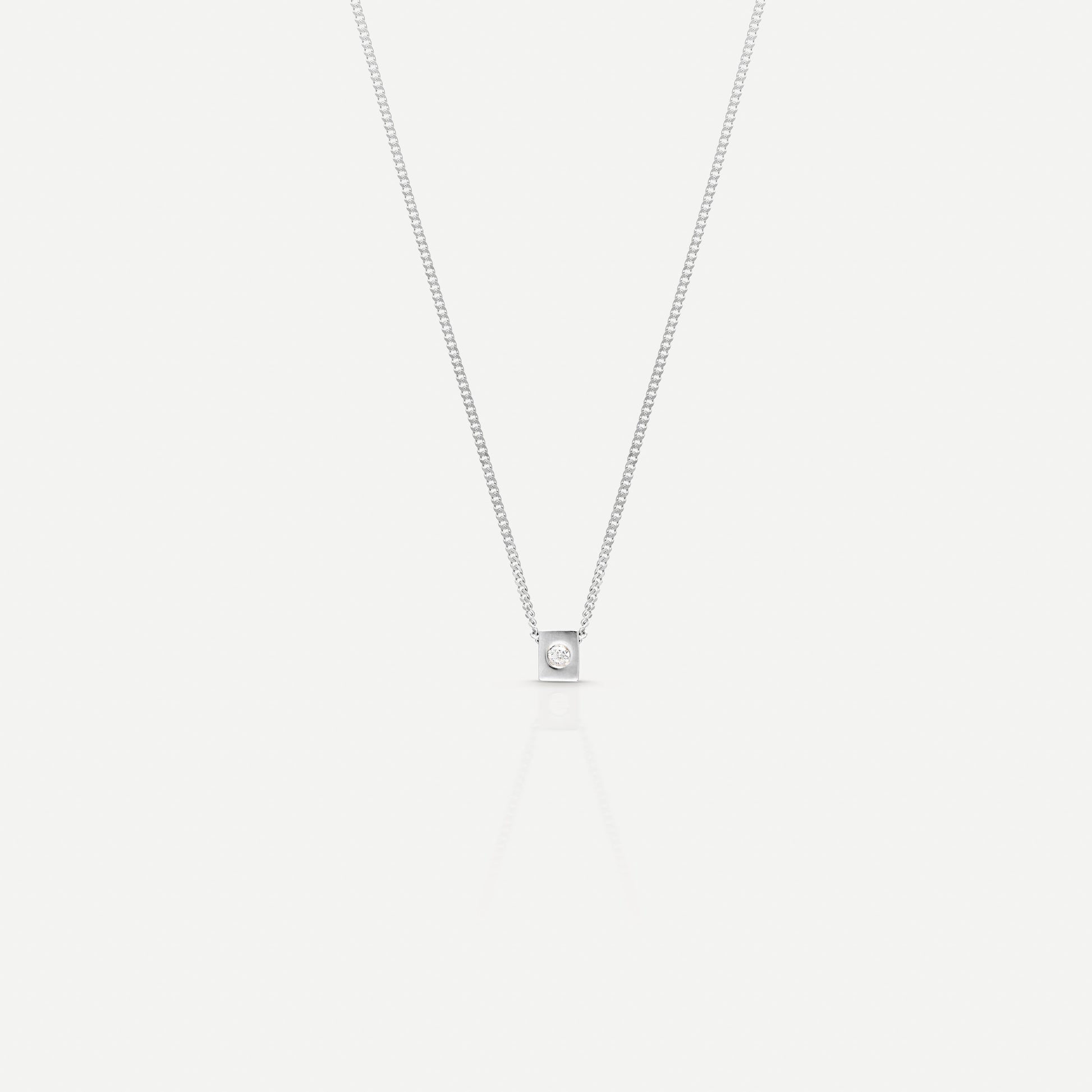 Elegant 0.20 TCW Round Green Topaz Gold Pendant Necklace 14