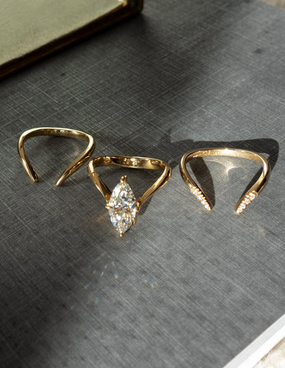 Solitaire Rapture & Pave Band- Oval Lab Grown Diamond Bridal Set