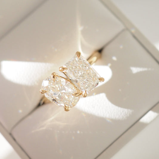 Solitaire-Oval Lab Grown Diamond Engagement Ring