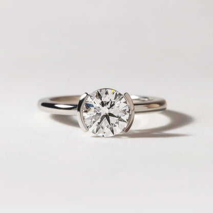 Solitaire-Oval Lab Grown Diamond Engagement Ring