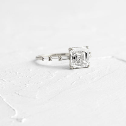 Solitaire-Oval Lab Grown Diamond Engagement Ring