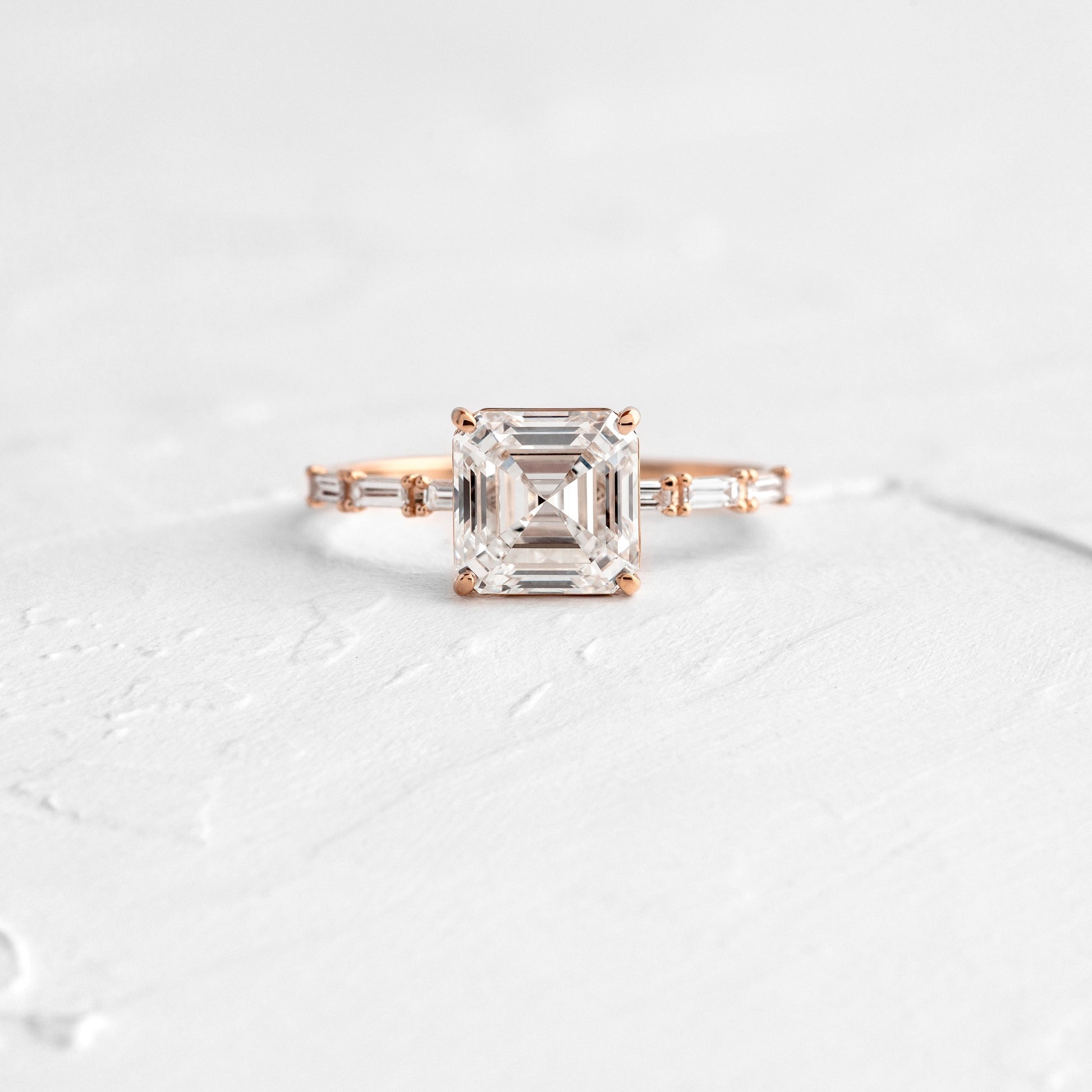 Solitaire-Oval Lab Grown Diamond Engagement Ring