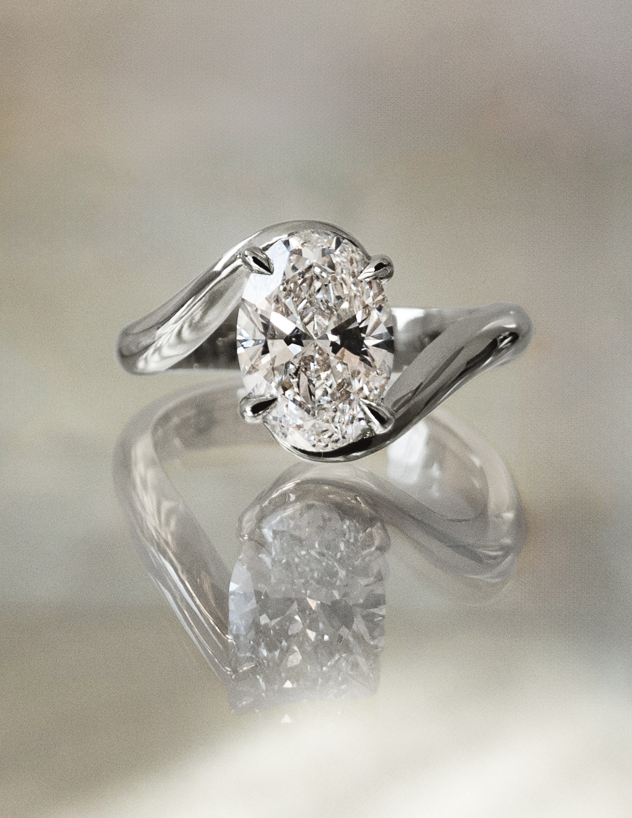 Solitaire-Oval Lab Grown Diamond Engagement Ring