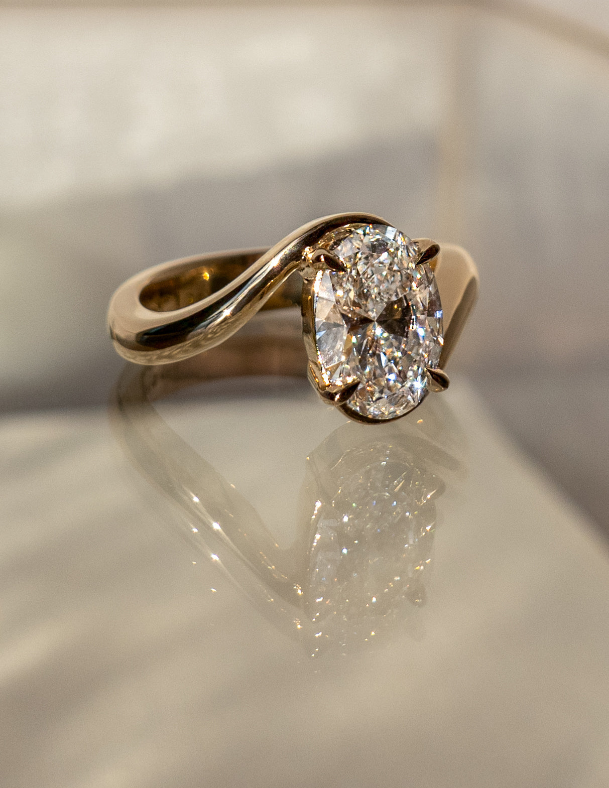 Solitaire-Oval Lab Grown Diamond Engagement Ring