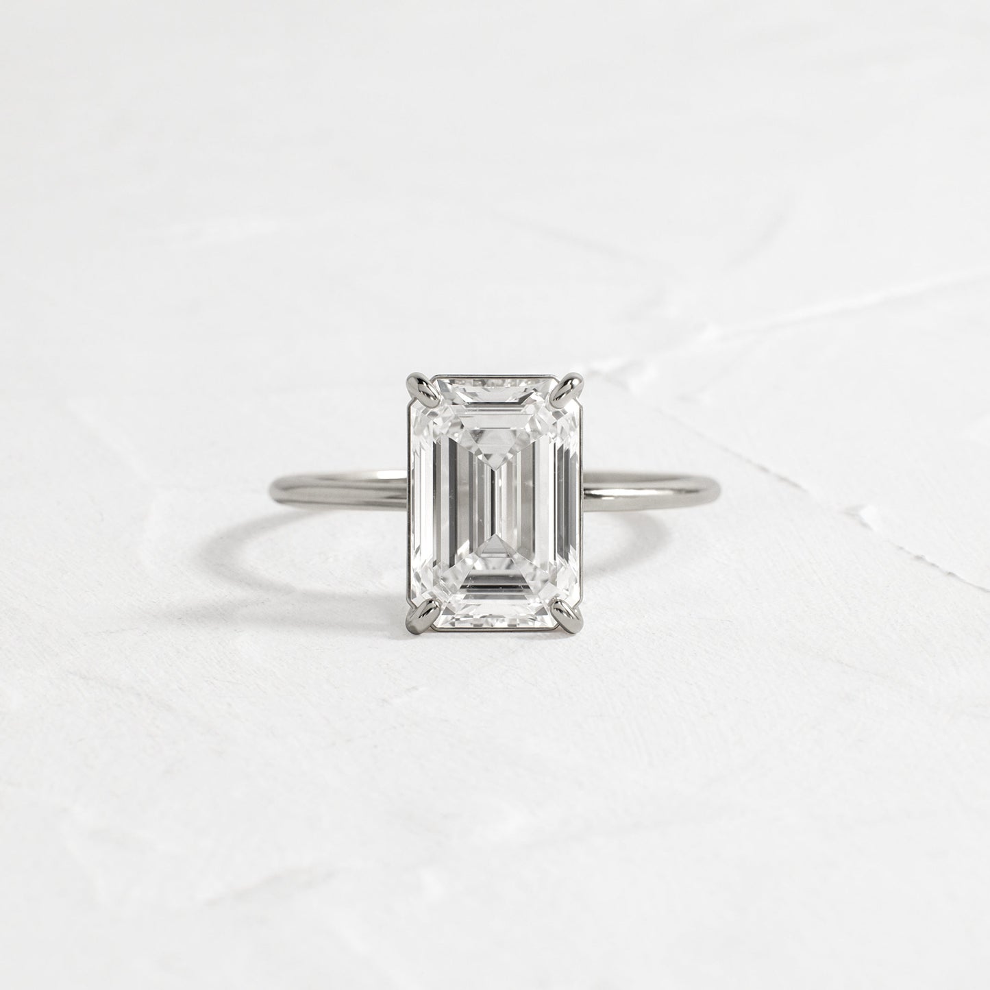 Solitaire-Oval Lab Grown Diamond Engagement Ring