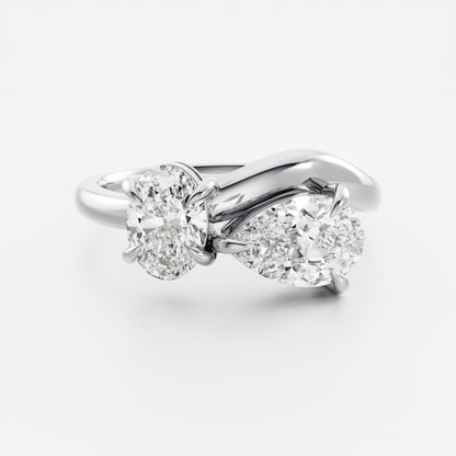 Solitaire- 1.0 CT Oval Moissanite Engagement Ring