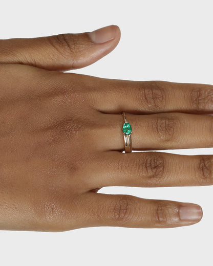 0.30 TCW Pear Cut Emerald Lab Made Diamond Solitaire Engagement Ring 7