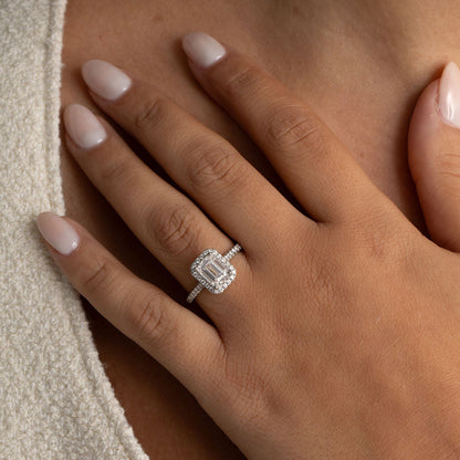 Halo-1.0 CT Emerald Lab Grown Diamond Engagement Ring