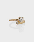 Load image into Gallery viewer, 1.0 CT Round Lab Grown Diamond Swirl Engagement Ring in Gold
