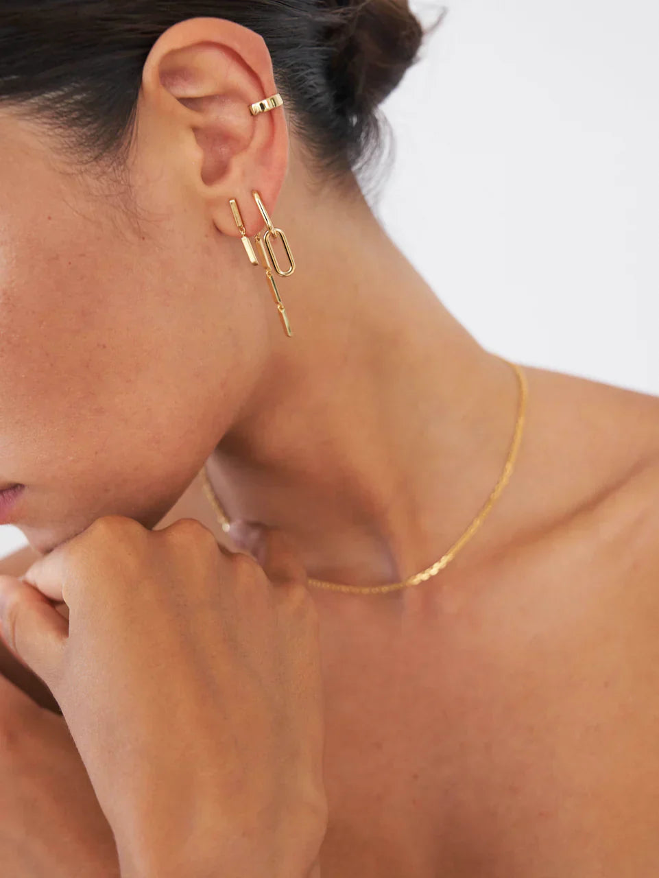 Elegant Elongated Double Gold Hoop Earrings 4