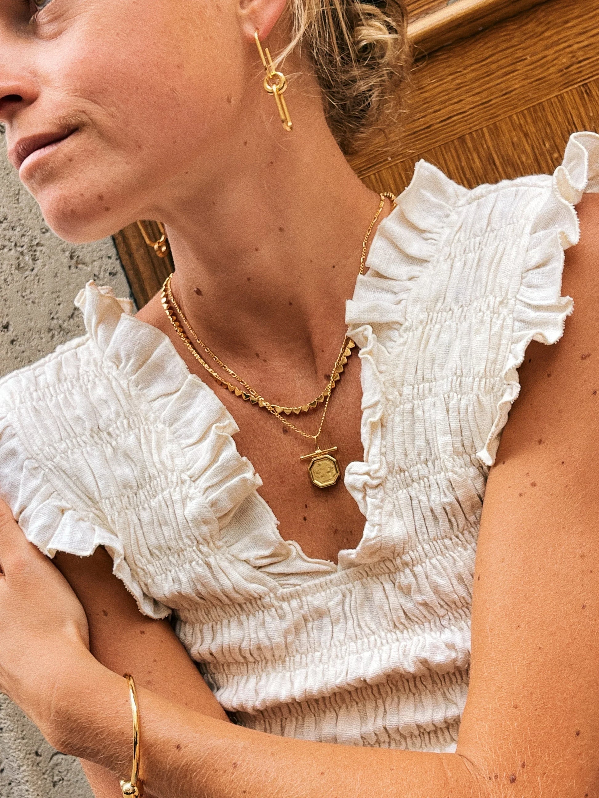Gold Hexagonal Pendant Necklace 3