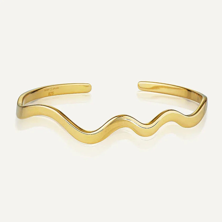 Elegant Wave Gold Open Cuff Bracelet