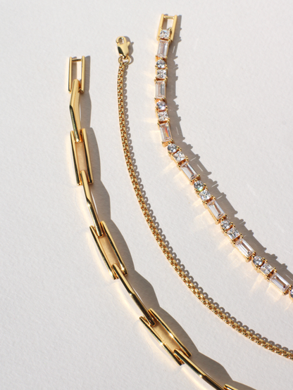 Long Gaped Clip Chain Bracelet 4