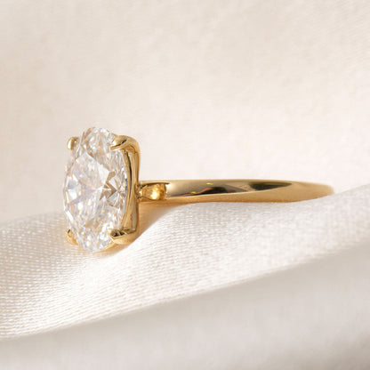 Solitaire-2.0 CT Oval Lab Grown Diamond Engagement Ring