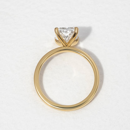 Solitaire-Oval Lab Grown Diamond Engagement Ring