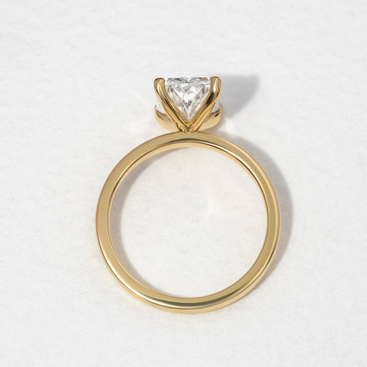 Solitaire-Oval Lab Grown Diamond Engagement Ring