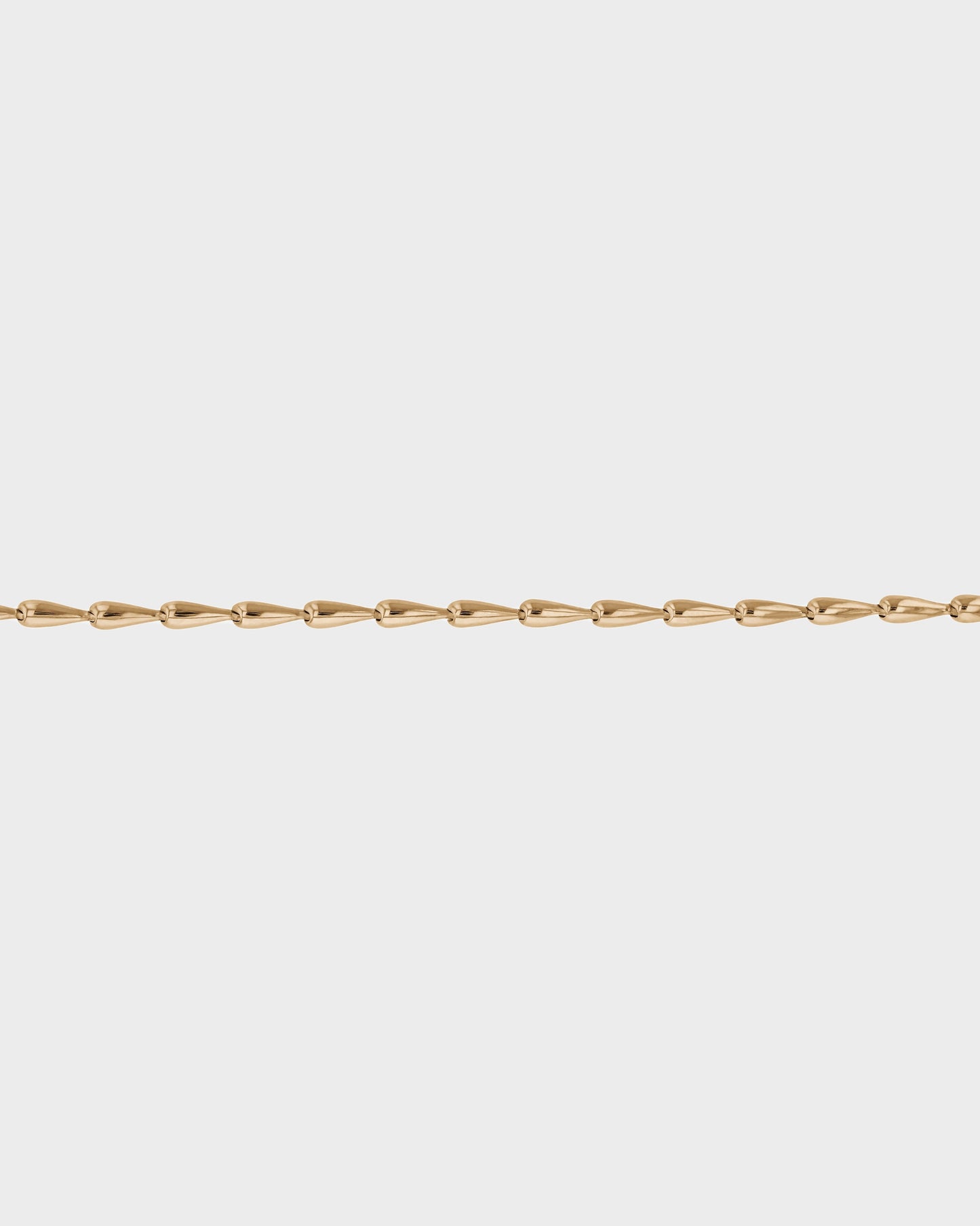Elegant Gold Teardrop Chain Necklace 3