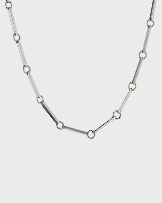 Elegant Silver Link Chain Necklace