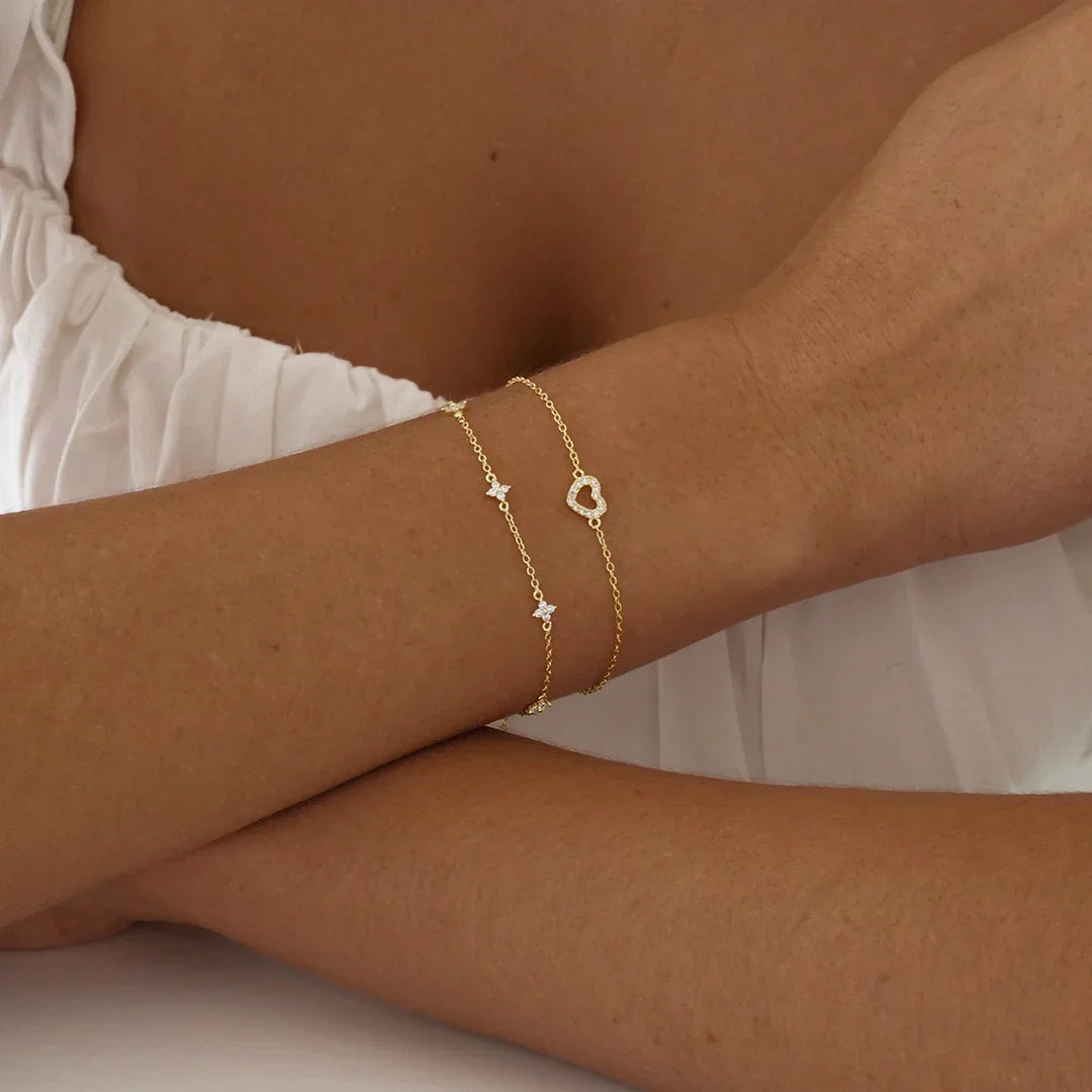 Heart's Delight: 0.1 TCW Round Lab-Grown Diamond Bracelet