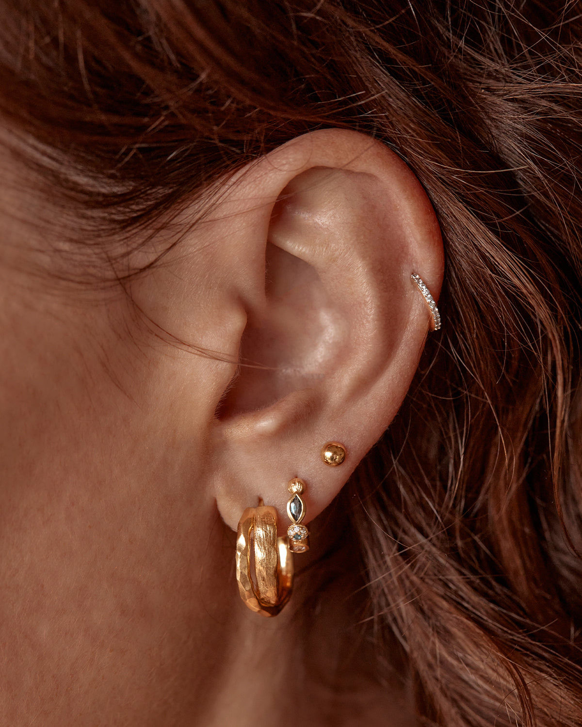 Golden Textured Curved Hoop Earrings 4