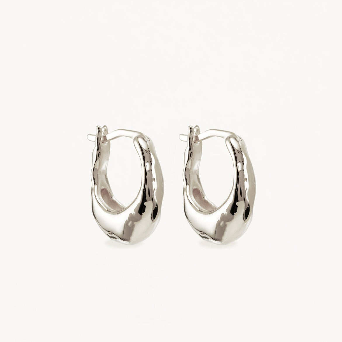 Elegant Gold Twist Hoop Earrings