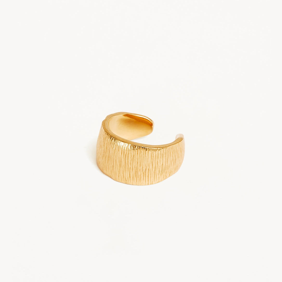 Elegant Textured Gold Ear Cuff