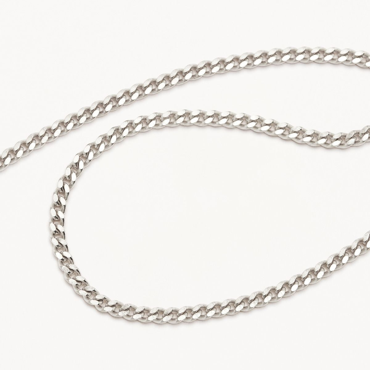 Elegant Gold or Silver Curb Chain Necklace