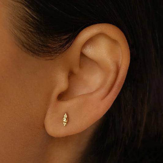 Golden Elegance Single Stud Earring