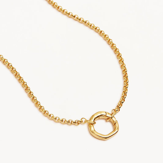 Golden Horizon Linked Circle Necklace