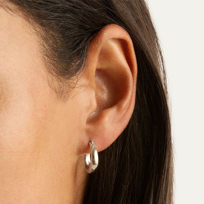 Golden Elegance: Petite Round Hoop Earrings 2