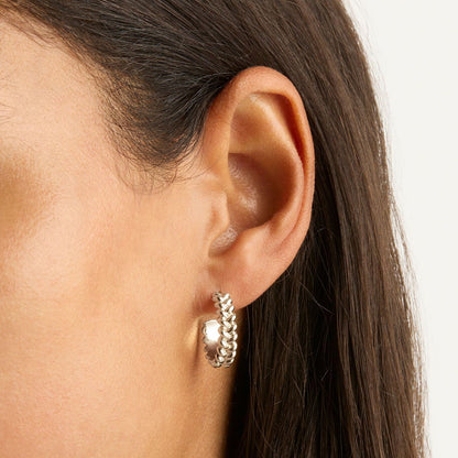 Bubble Shaped Intertwined Hoops Large Earring 2