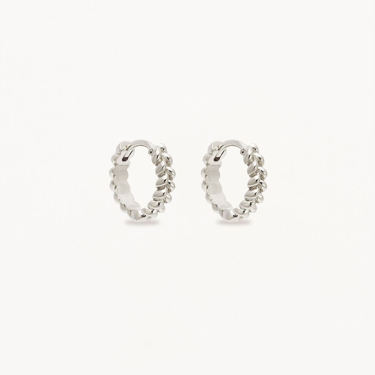 Golden Braided Hoop Earrings 3