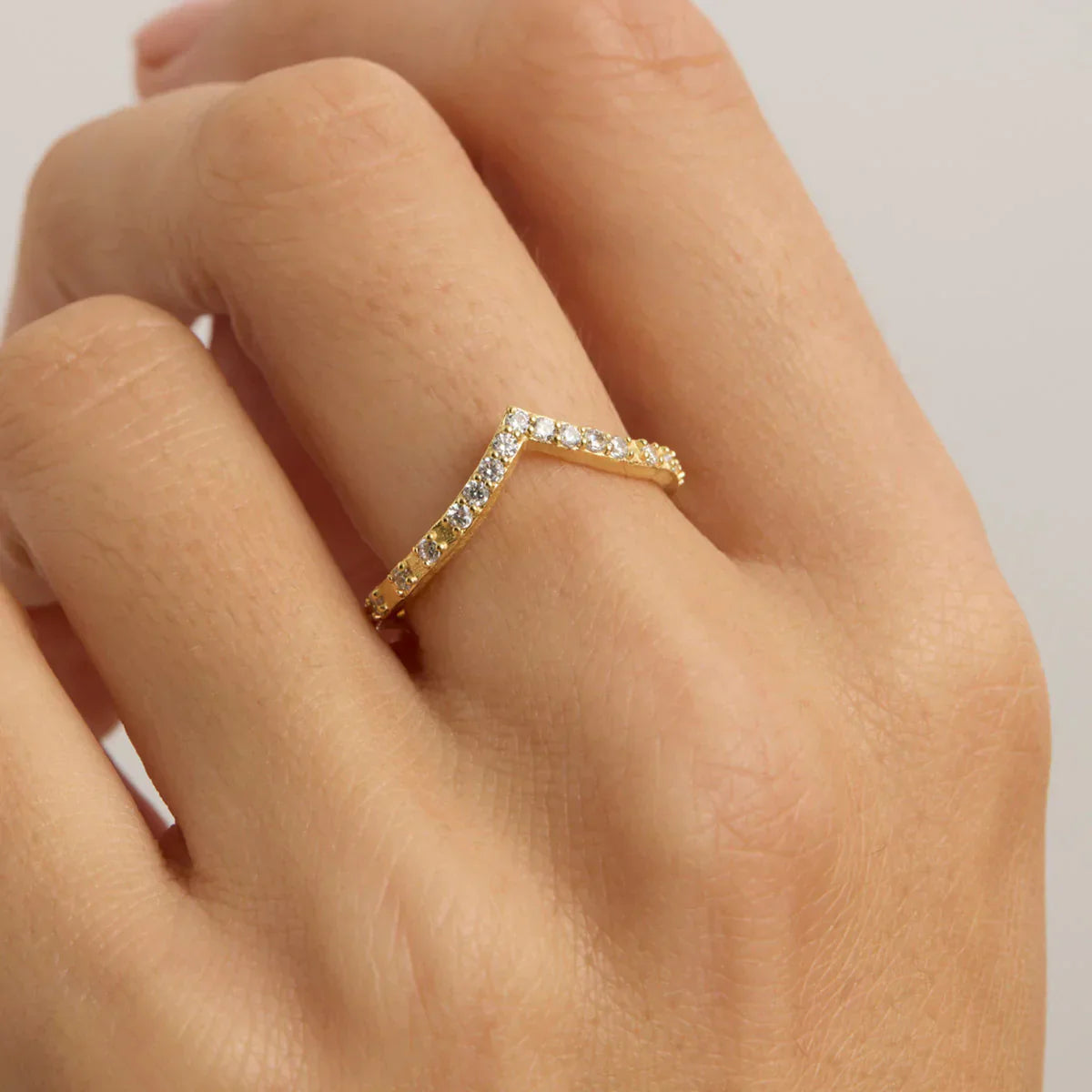 1.0 TCW Round  Lab Grown Diamond V Shaped Wedding Band 3