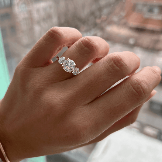 Solitaire-Oval Lab Grown Diamond Engagement Ring