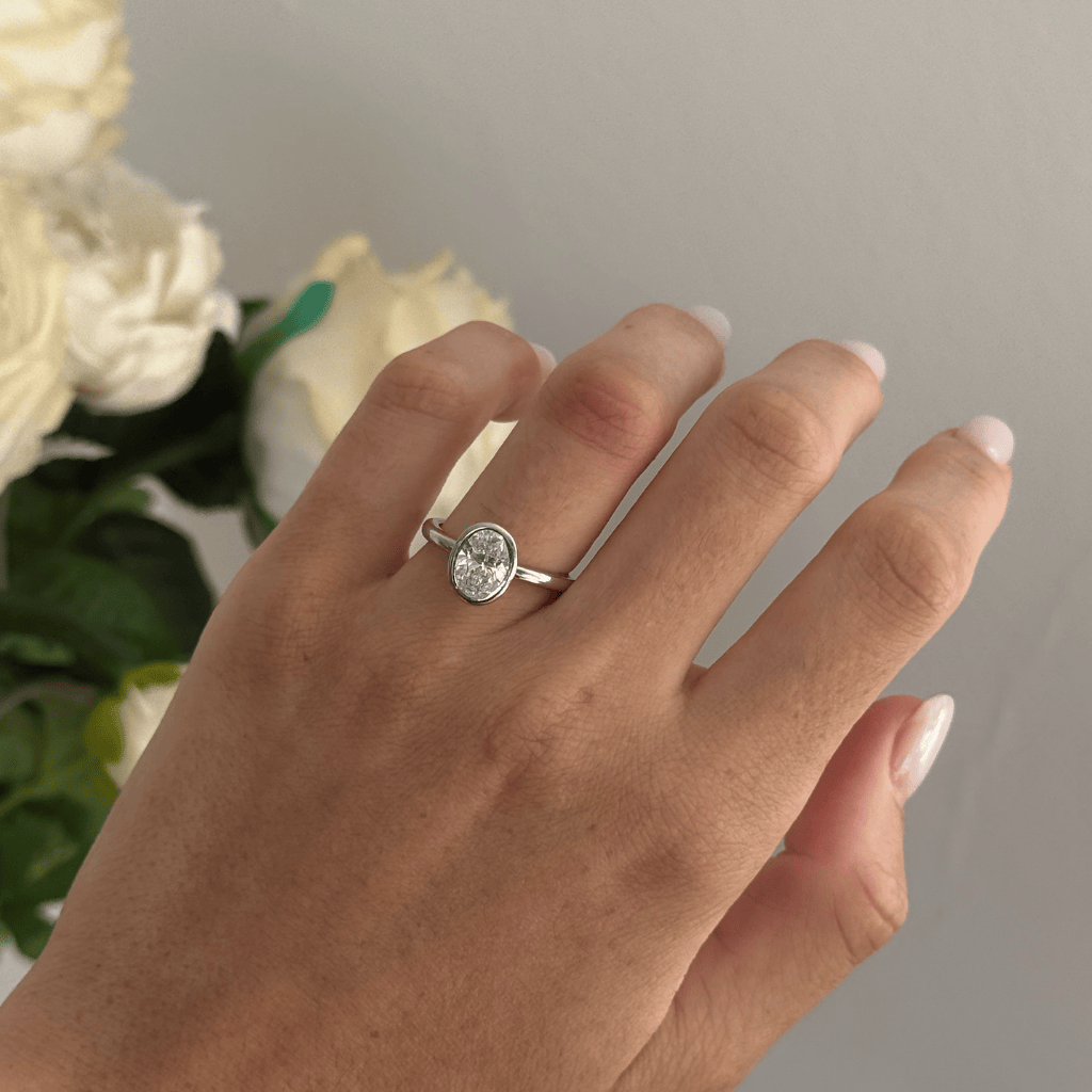 Solitaire-Oval Lab Grown Diamond Engagement Ring