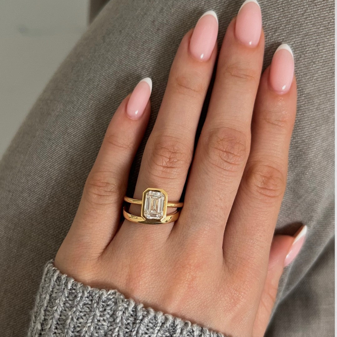 Solitaire-Oval Lab Grown Diamond Engagement Ring