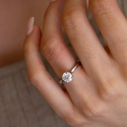 Solitaire-Oval Lab Grown Diamond Engagement Ring