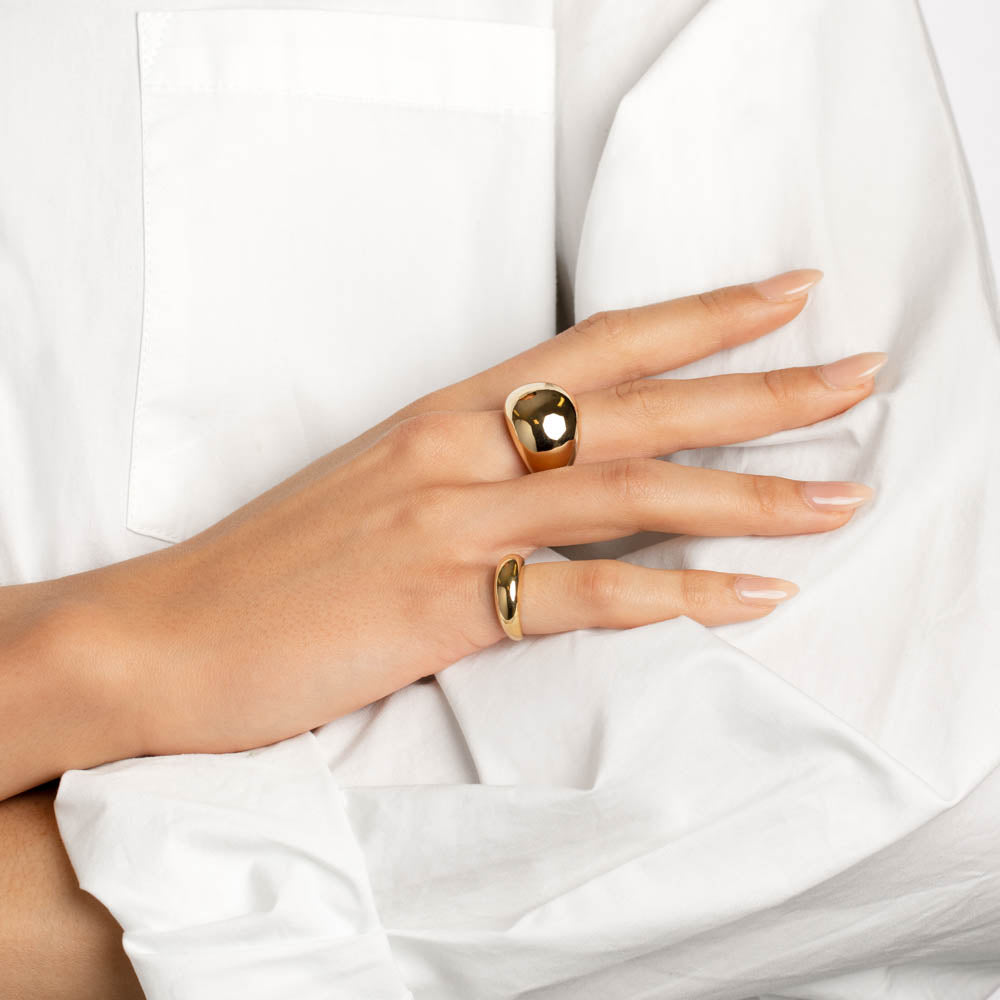 Golden Curve Dome Pinky Ring