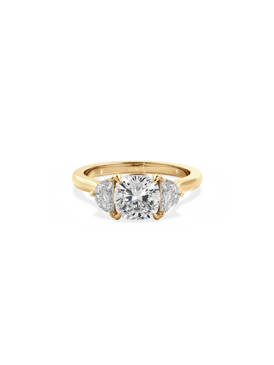 Solitaire-Oval Lab Grown Diamond Engagement Ring