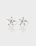 Load image into Gallery viewer, 0.30 TCW Marquise Lab Grown Daisy Cartilage Stud Earring 1
