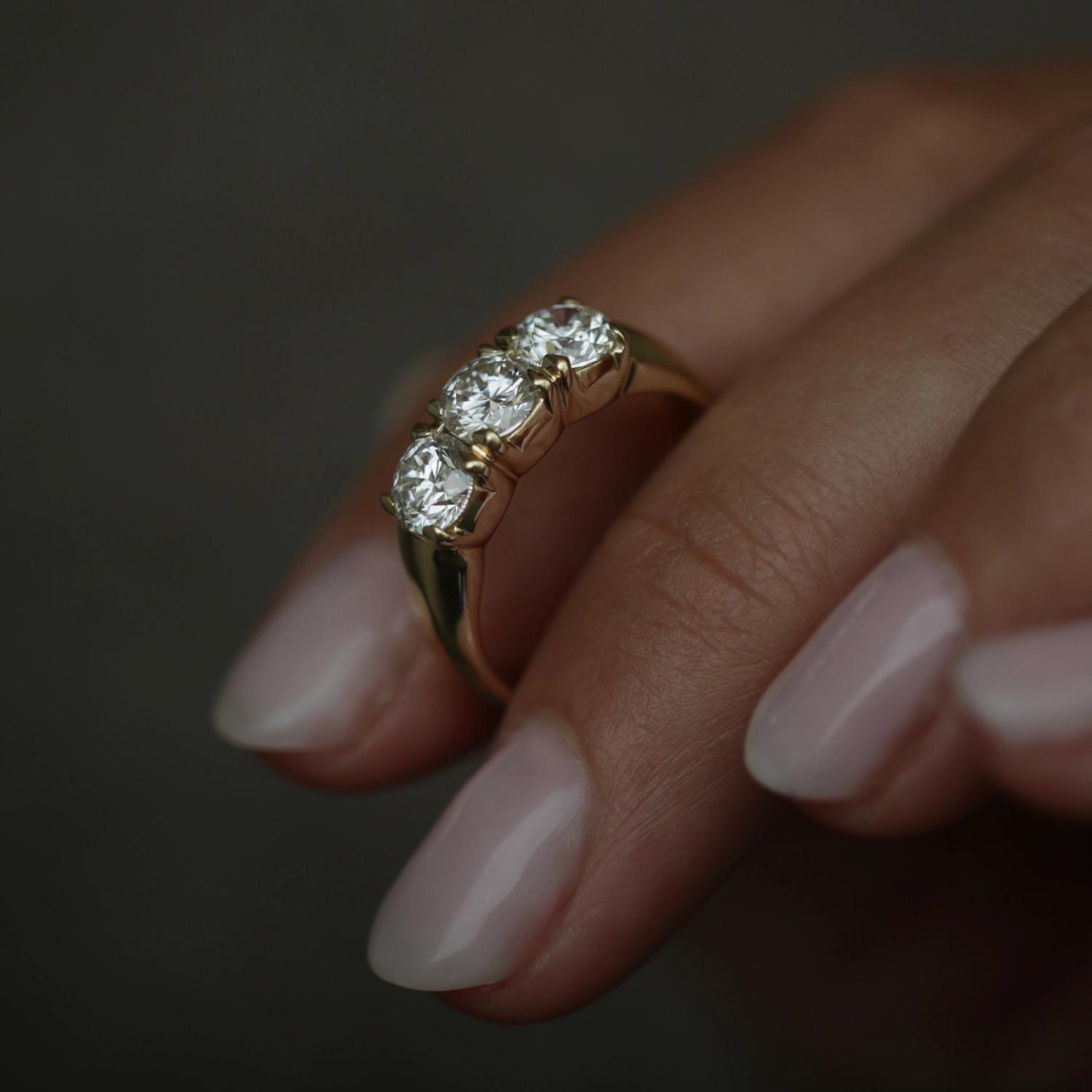 Eternal Elegance: 1.50 TCW Round Lab-Grown Diamond Trio Wedding Band 11