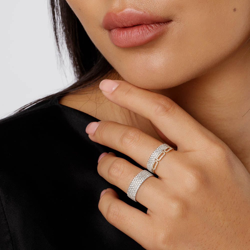 0.11 TCW Round Lab-Grown Diamond Paperclip Link Wedding Band 9