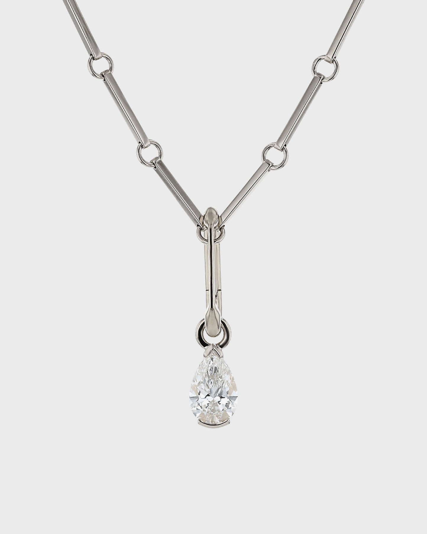 Elegant 1.35 CT Pear-Shaped Lab Grown Diamond Pendant 2